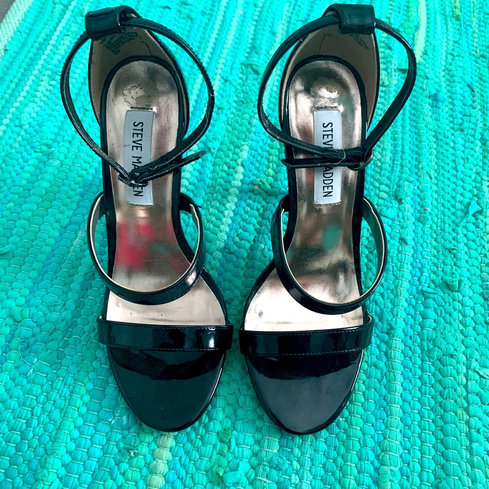Steve Madden black strappy heels